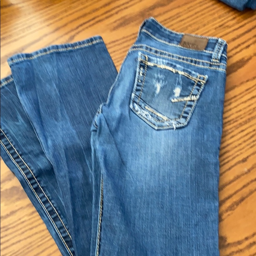 Her favorite BKE distressed jeans ! Stella 25